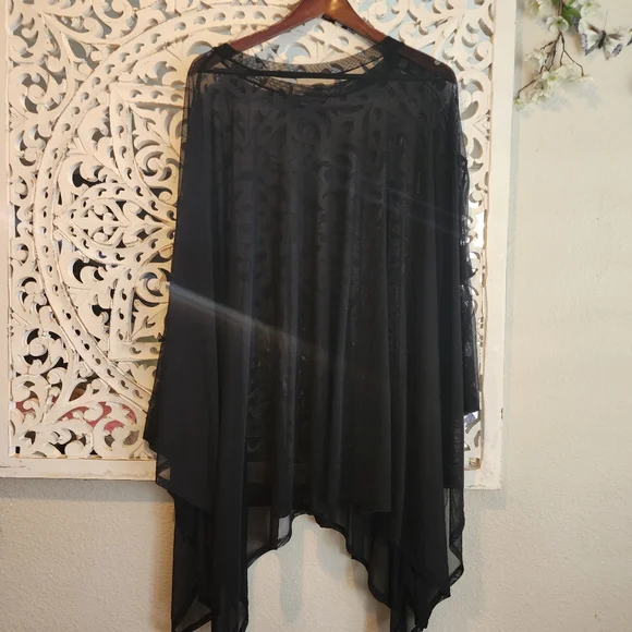 Foxblood Mesh Rhiannon Flowing Tunic Top Black One Size Fits All - Picture 14 of 14